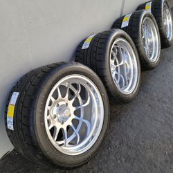 17x11 American Racing billets w- 315-35R17 Mickey Thompson