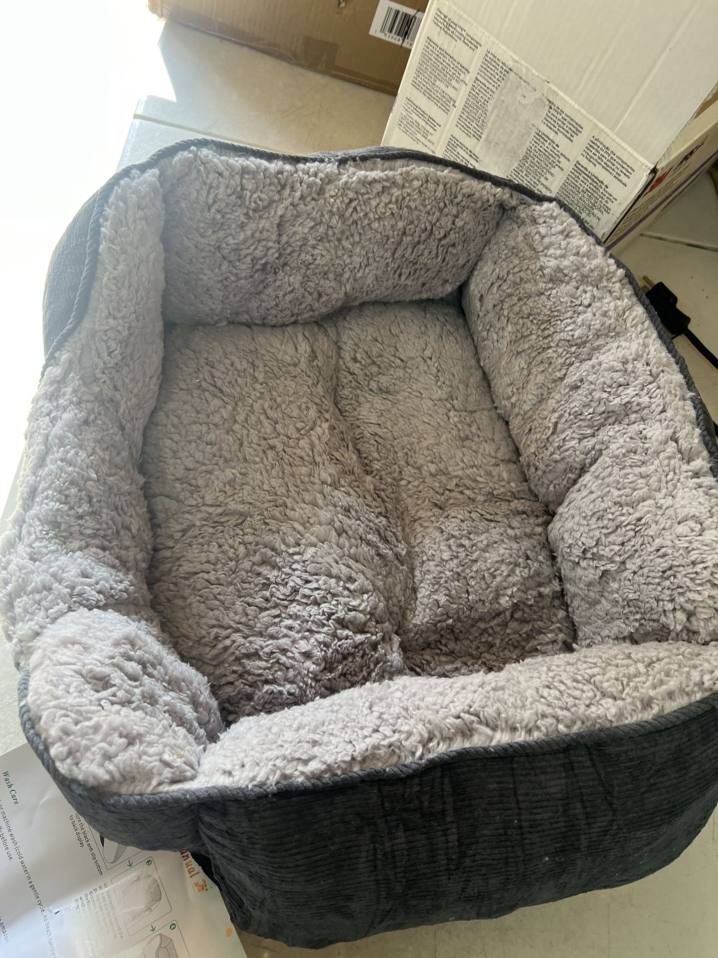 Pet Bed 16”x13” Sleeping Surface 