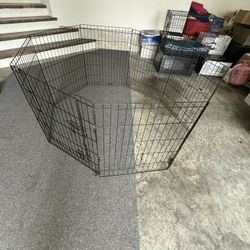 Crates - Dog Pen - Gates - Fence