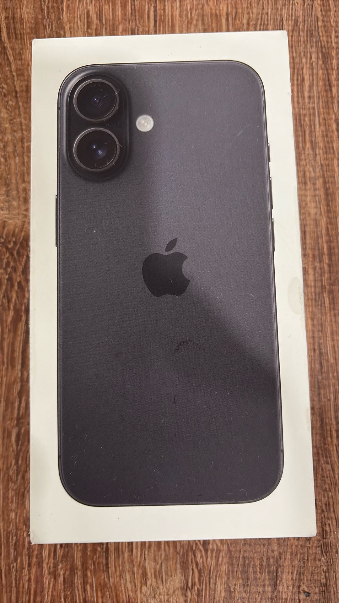 iPhone 16 Box