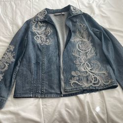 Women’s Denim Jacket