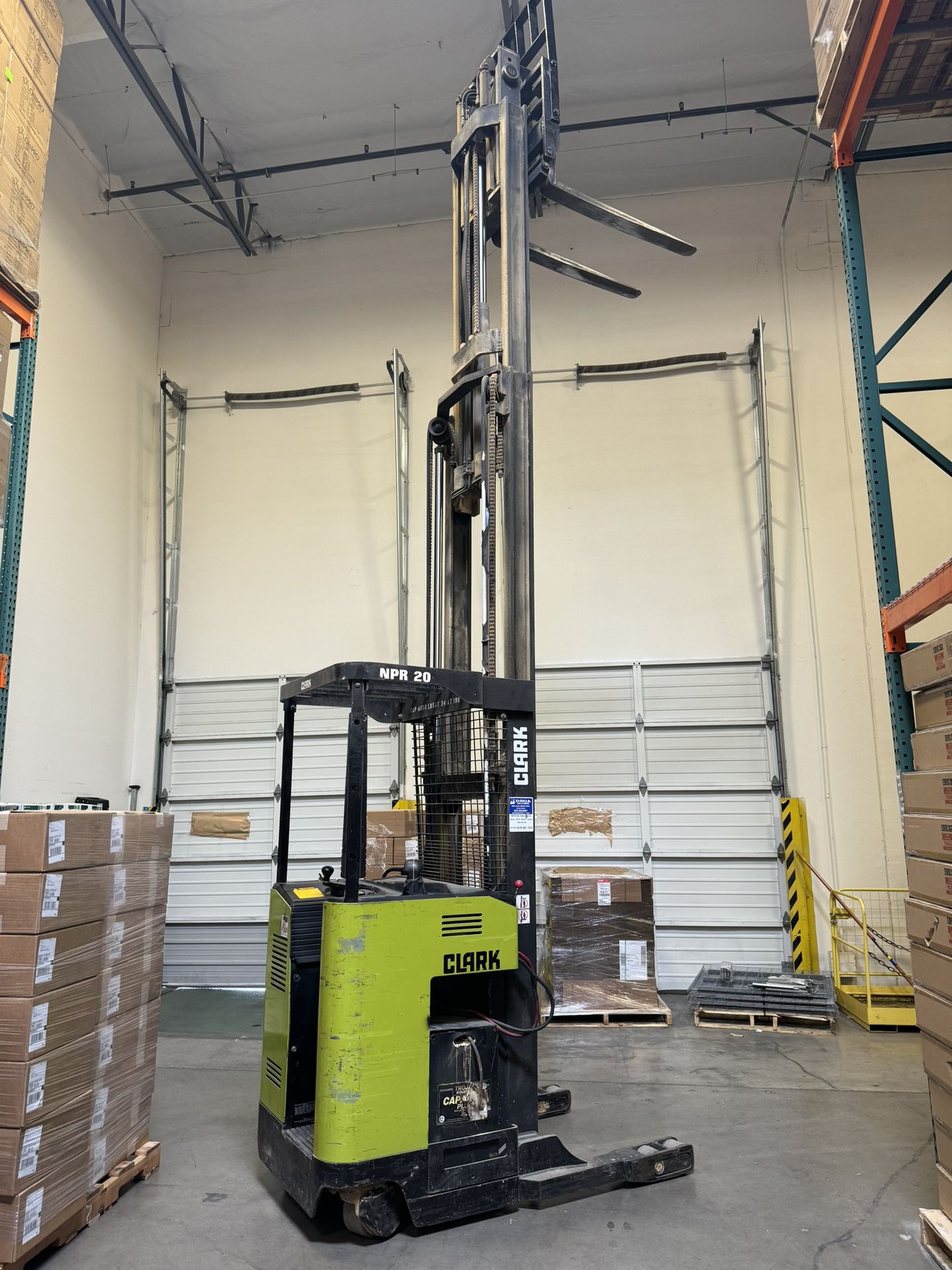 Clark NPR20 Electric Reach Forklift 4,000lb Capacity, 3 Stage, 198” Lift