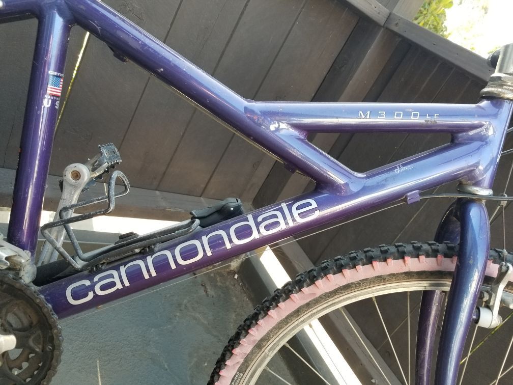 Cannondale M300 Purple Bike Cannondale M300 Cannondale M300 Se New