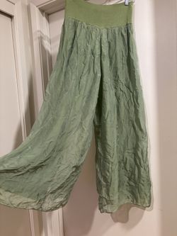 Women’s light Green Flowy Harem Pants 