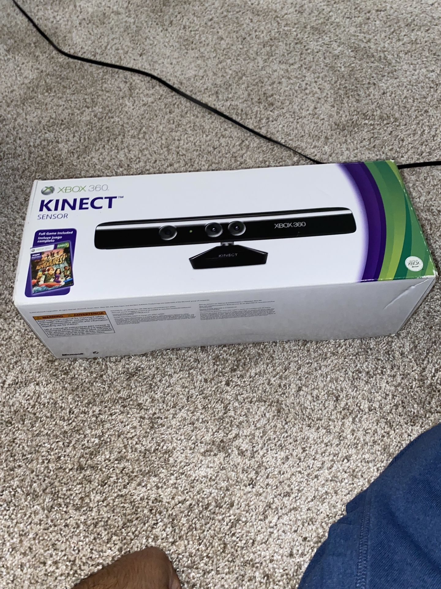 Xbox 360 Kinect Sensor with Game!