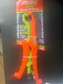 Betts Billy Bay Grab-N-Grip Floating Fish Gripper