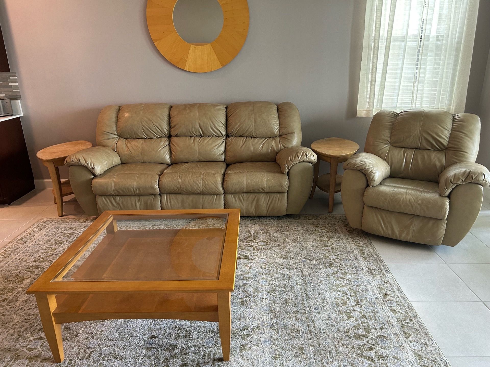 Living room furniture set