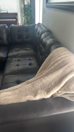 Sofa.    black sofa