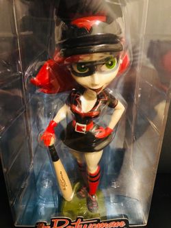 DC BatWoman Figure
