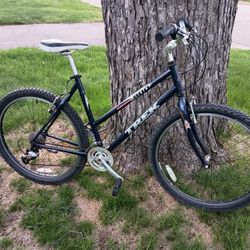 Trek Singletrack 800 26" Mountain Bike