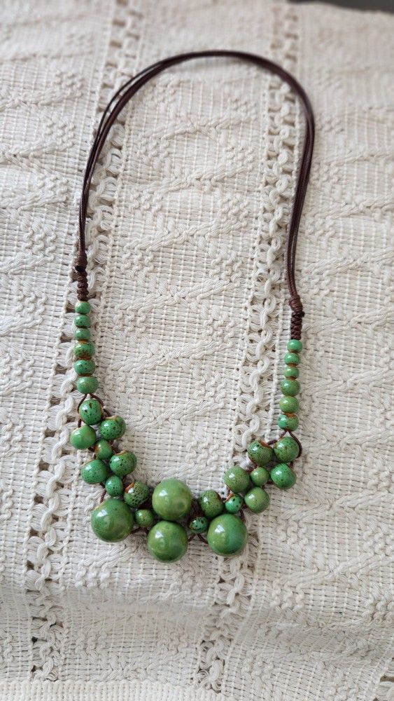 New Adjustable Green Ceramic Beaded Statement Necklace