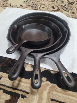 Vintage , smooth , seasoned 4 piece Cast Iron wagner's