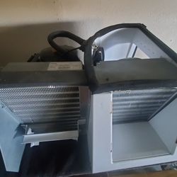 Dixie Narco Bevmax4 Refrigeration Unit R134A Soda Vending Machine 