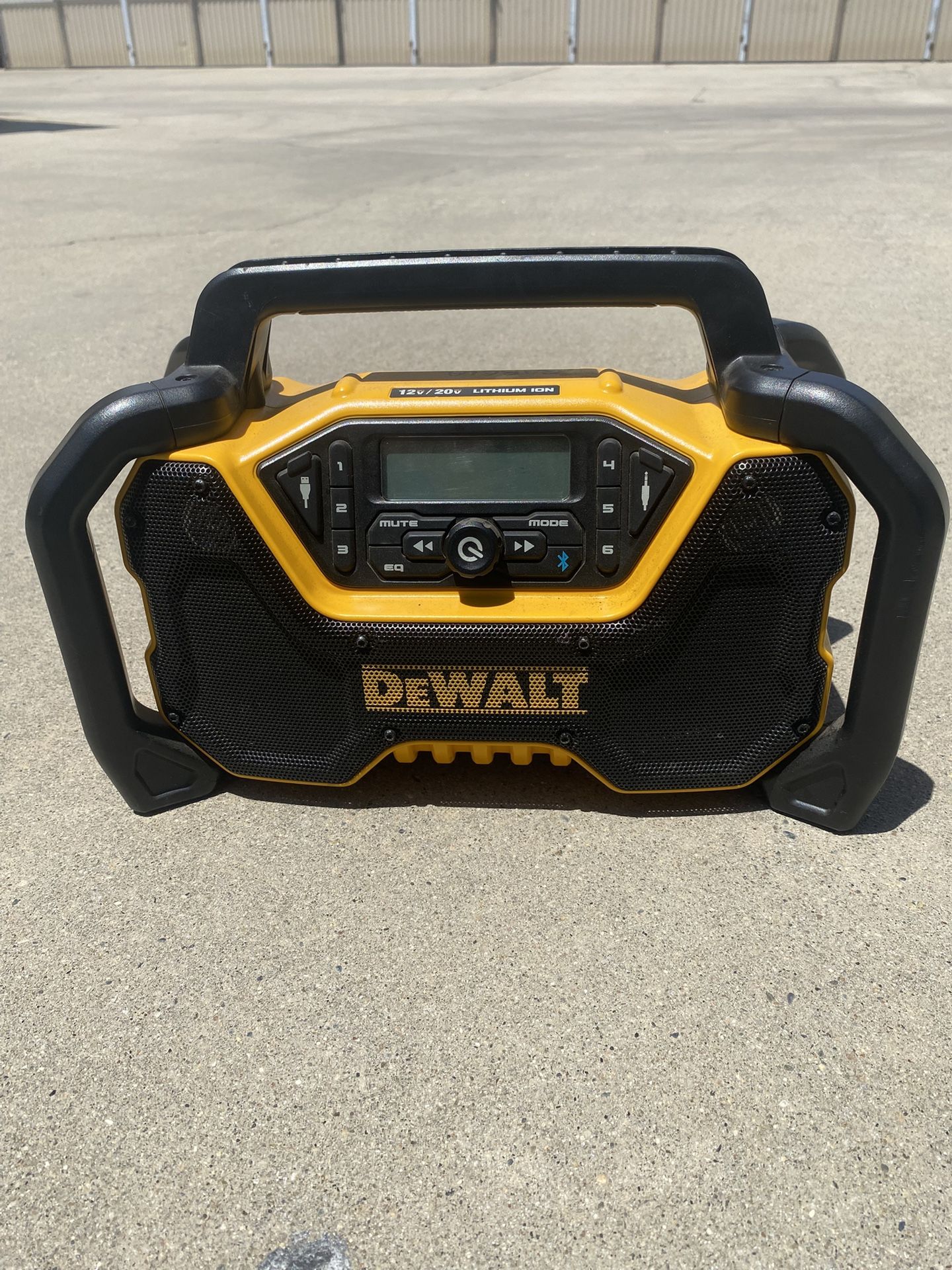 DeWalt Portable Radio
