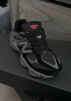 NEW BALANCE 9060 BLACK/CASTLEROCK