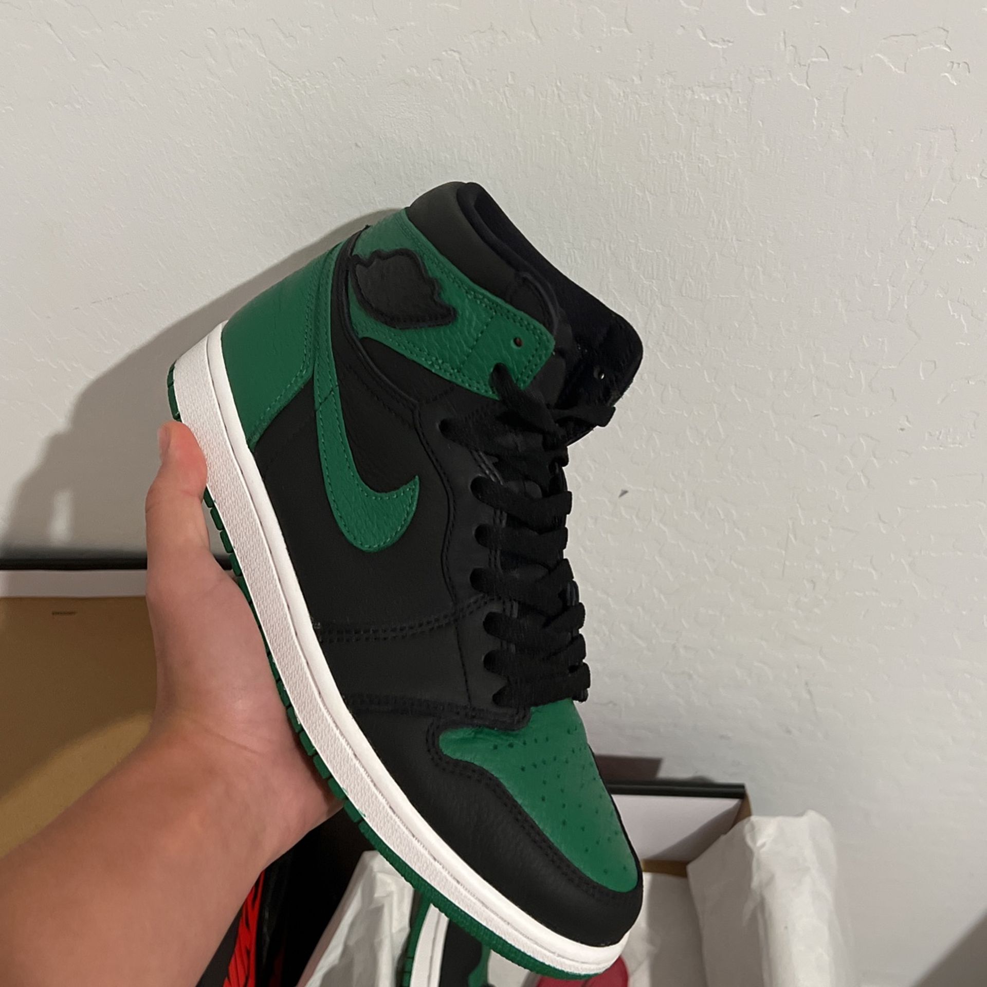 pinegreen ones