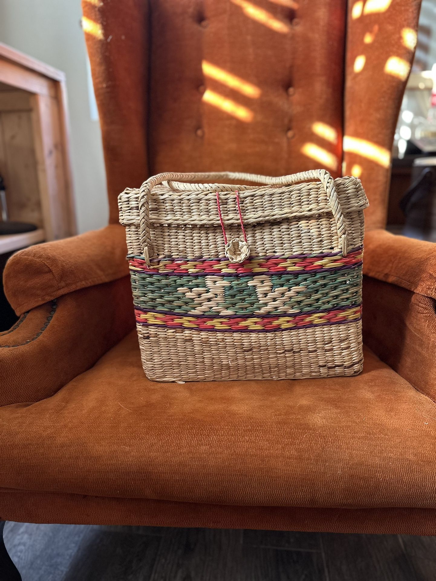 Vintage rattan Picnic Box (NEW)