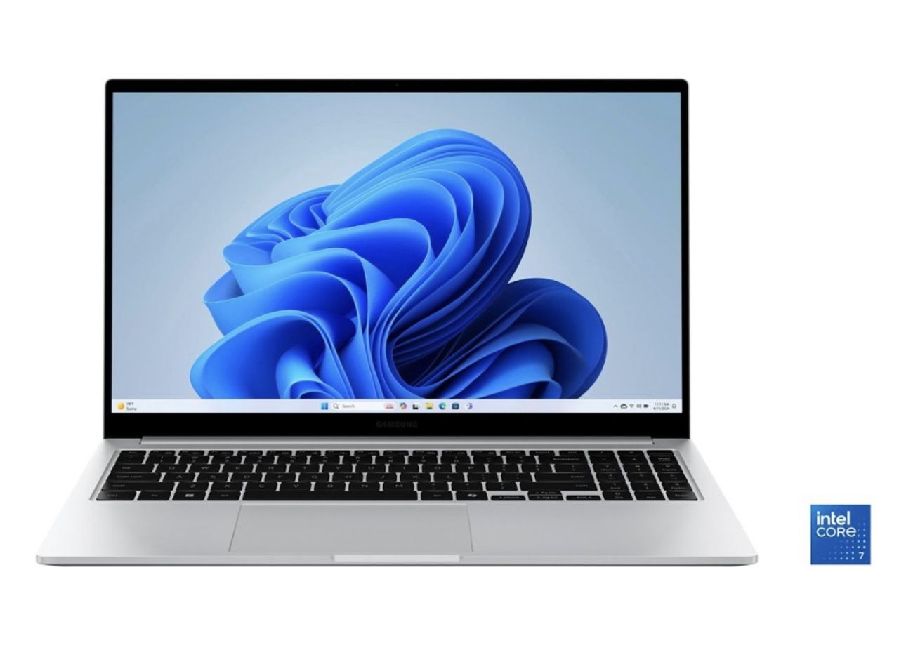 samsung - galaxy book4 15.6" fhd laptop- intel core 7. 16 GB memory 512 GB SSD. Silver