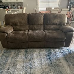 Couch set