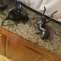 Decoration Pieces 