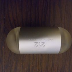 212  Carolina Herrea Perfume 3/4 