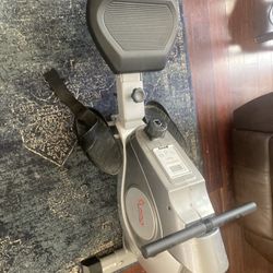 Sunny Health And Fitness Rowing Machine