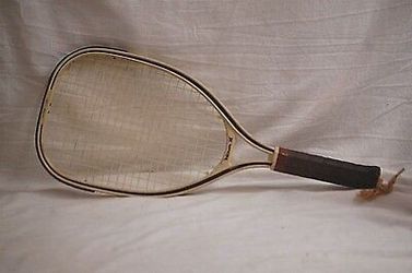 AMF Voit Nova II Racket