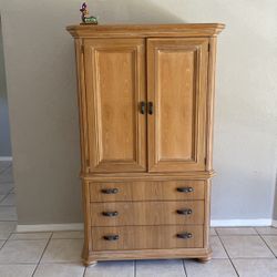 Lexington solid wood Bedroom hutch- Make Offer