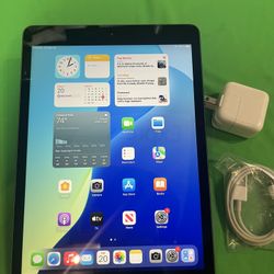 Apple iPad 7th Gen 32GB WiFi  10.2”-Space Gray