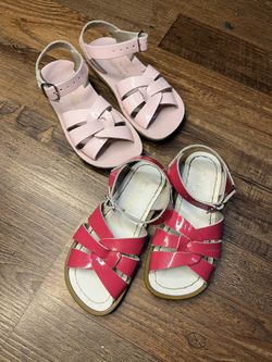 Salwater Sandals Light Pink And Pink Fuchsia Size 10 Both 