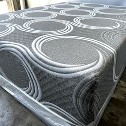 King Julet Blue Infused Cool Gel Memory Foam Mattress!!