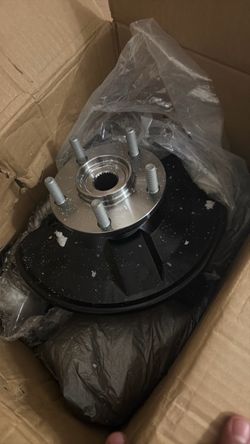 Front Passenger Side Loaded Steering Knuckle & Wheel Front Right Passenger Side