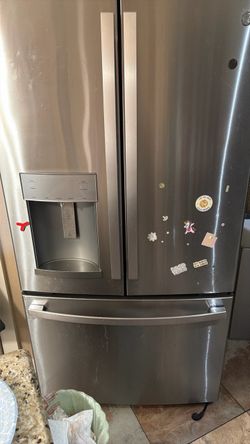 GE Refrigerator