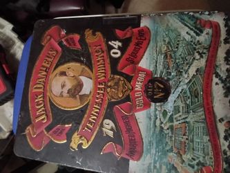 Jack Daniels 1904 collectible poker set tin