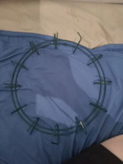 Green Wire Wreath Frame Ring