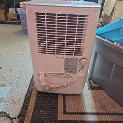 GoVee Smart Air Filter And dehumidifier 