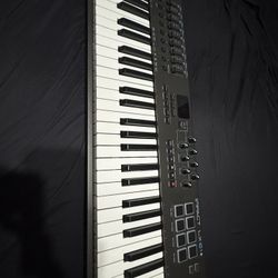 Nektar Impact LX61+ Keyboard Controller