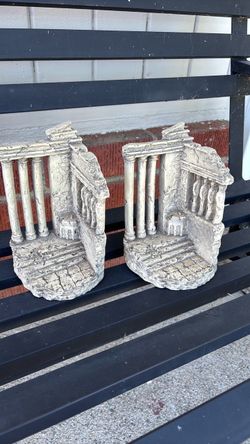 Roman Ruins Bookends Set of 2