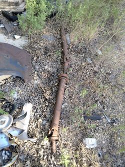 Parts 73 to 87 Chevy drive shaft