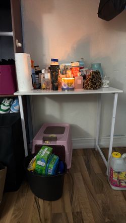 WHITE TABLE