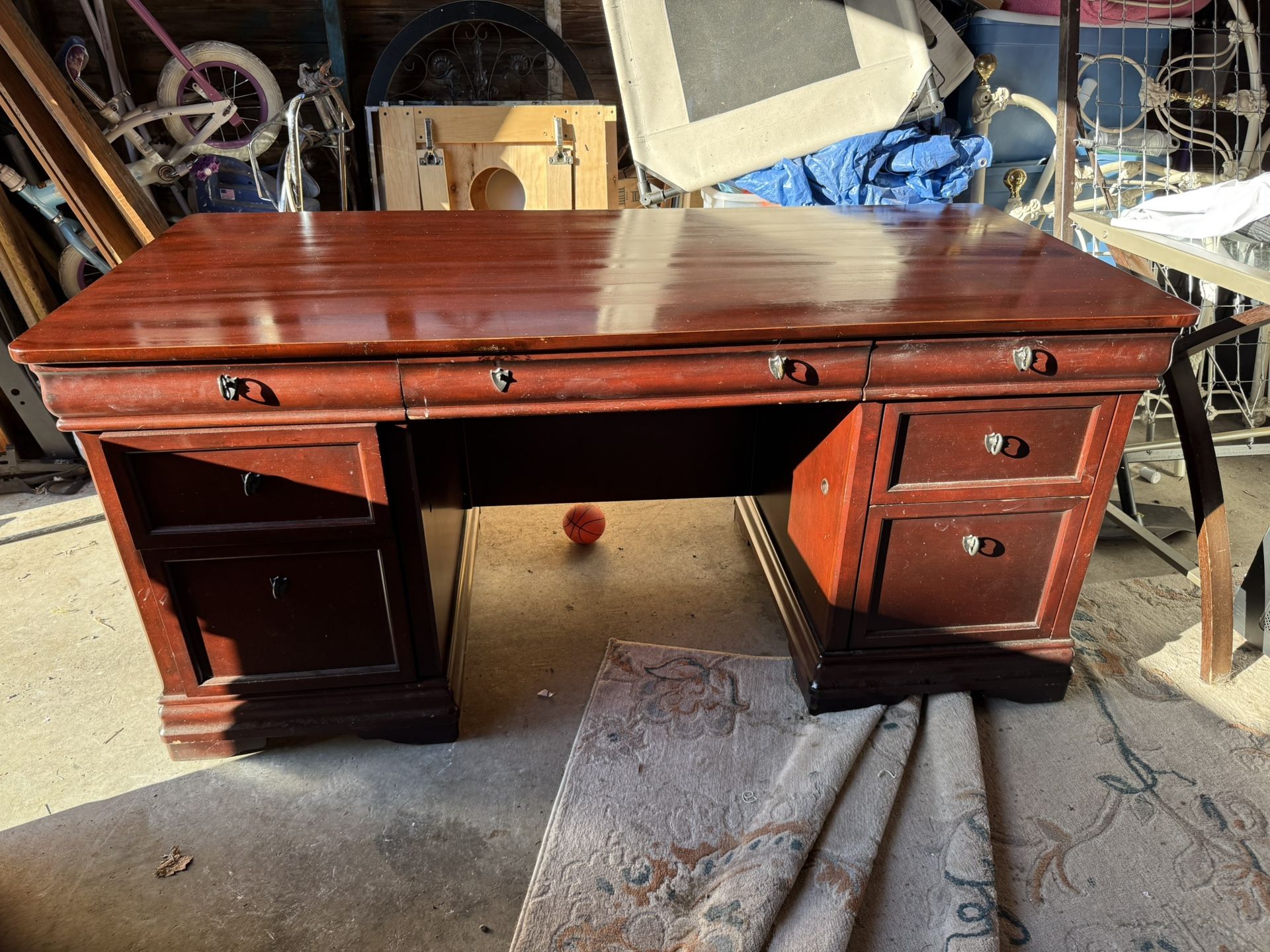 Desk