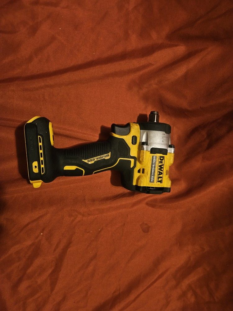 Dewalt 20V 1/2 Inch Impact Wrench