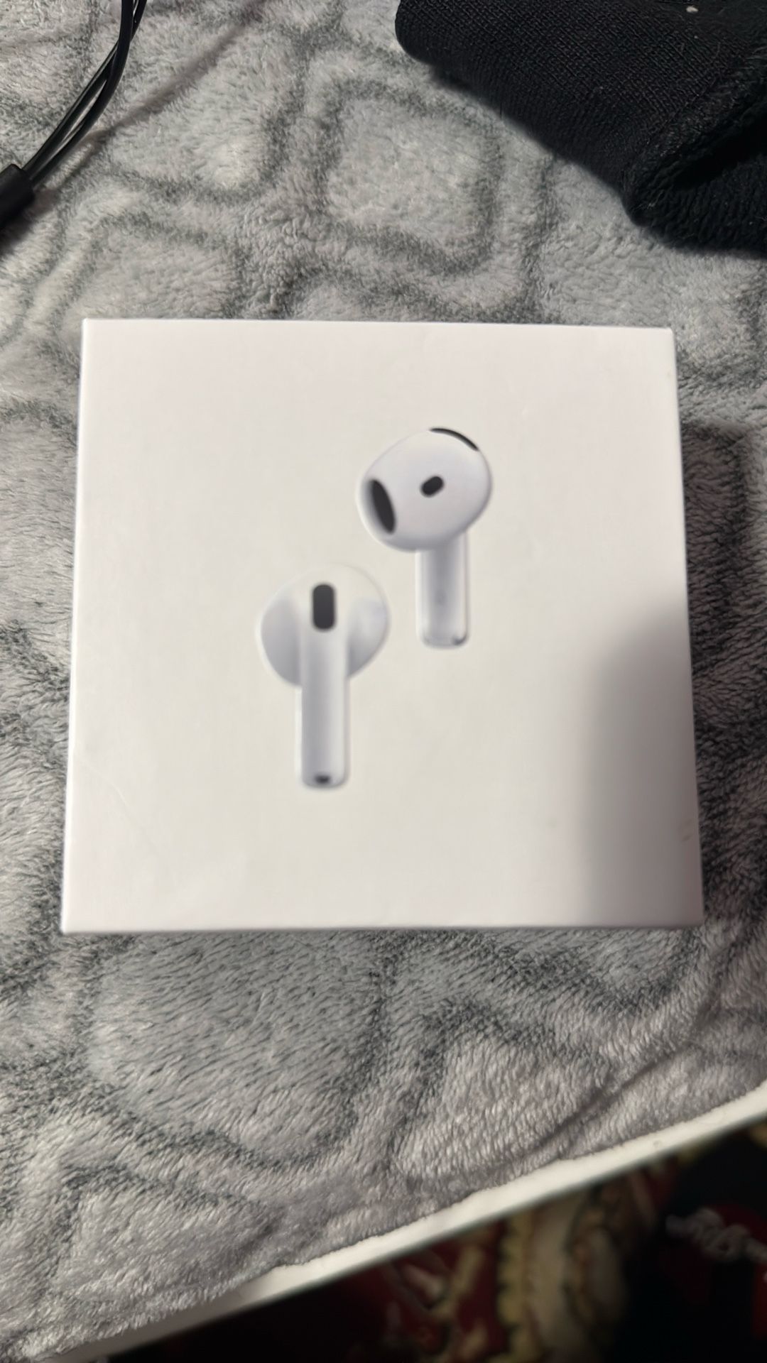 Apple AirPods 4