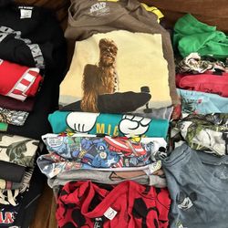 Men’s L/XL Liquidation Lot Sale About 170 pieces PLUS much more.... READY FOR RESELL!