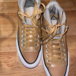 Converse 9 Men 11 Women