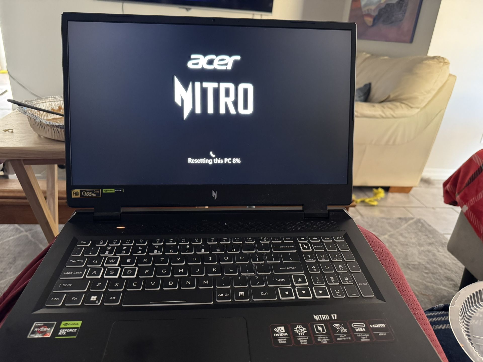 Selling GAMING LAPTOP with whole gaming setup. $1400 value on Amazon asking $650 Cash Only Firm