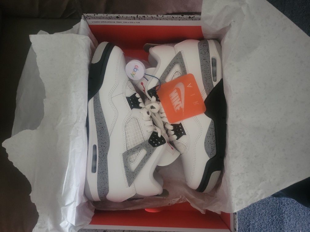 Jordan 4  White Cement 