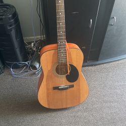 Jasmine Guitar 
