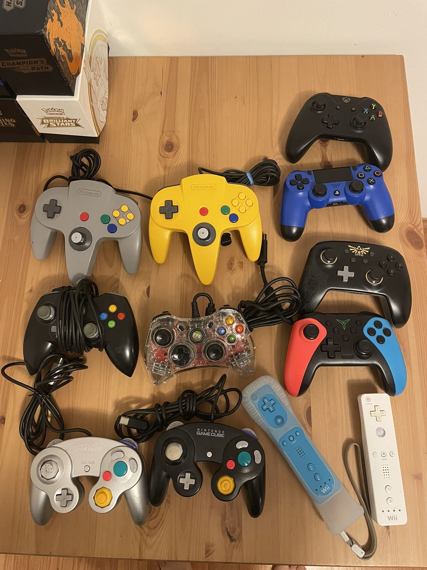 READ FOR PRICES Nintendo Xbox PlayStation Controllers 