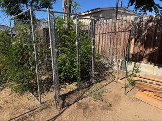 Two kennels 10ft x 6ft